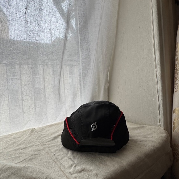 Peloton Hat. NWoT. - Picture 2 of 3